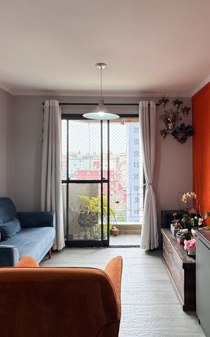 Apartamento à venda com 50m², 2 quartos e 1 vaga Apartamento à venda com 50m², 2 quartos e 1 vagaSala