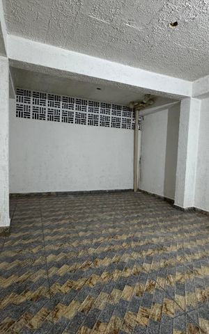 Casa para alugar com 80m², 3 quartos e 1 vaga Casa para alugar com 80m², 3 quartos e 1 vagaÁrea de Serviço