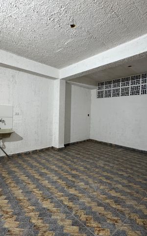 Casa para alugar com 80m², 3 quartos e 1 vaga Casa para alugar com 80m², 3 quartos e 1 vagaÁrea de Serviço