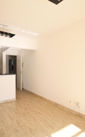 Apartamento à venda com 70m², 3 quartos e 1 vagaSala