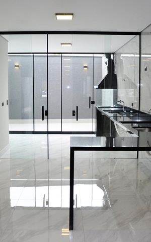 Casa à venda com 200m², 3 quartos e 4 vagas Casa à venda com 200m², 3 quartos e 4 vagasDetalhe - Cozinha Americana