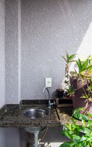 Apartamento para alugar com 59m², 2 quartos e 2 vagas Apartamento para alugar com 59m², 2 quartos e 2 vagasVaranda