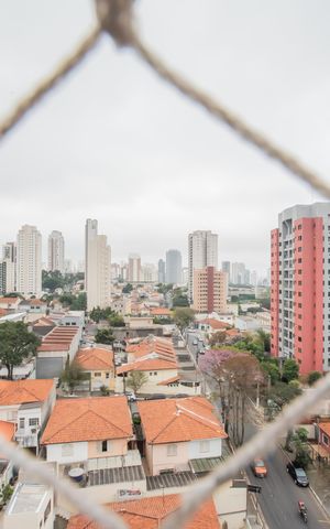 Apartamento à venda com 80m², 3 quartos e 2 vagas Apartamento à venda com 80m², 3 quartos e 2 vagasVista do Quarto 2