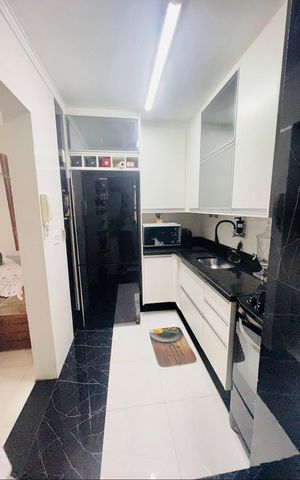 Apartamento à venda com 48m², 2 quartos e 1 vaga Apartamento à venda com 48m², 2 quartos e 1 vagaCozinha