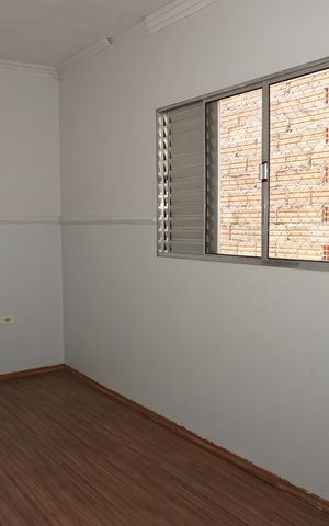 Casa para alugar com 120m², 2 quartos e 2 vagasQuarto 2