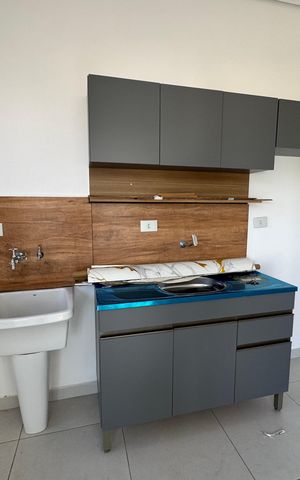Casa para alugar com 40m², 1 quarto e 1 vaga Casa para alugar com 40m², 1 quarto e 1 vagaCozinha e Área de Serviço