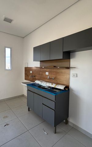 Casa para alugar com 40m², 1 quarto e 1 vaga Casa para alugar com 40m², 1 quarto e 1 vagaCozinha e Área de Serviço