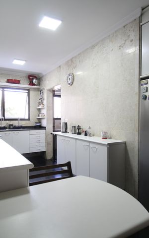 Apartamento à venda com 197m², 3 quartos e 3 vagasCozinha