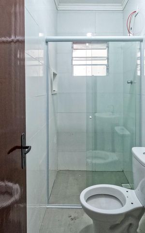 Casa para alugar com 42m², 1 quarto e sem vaga