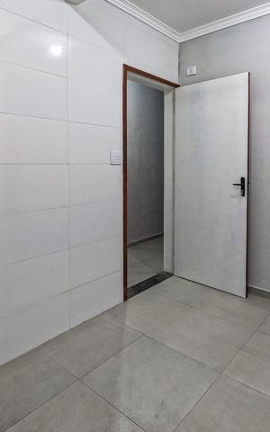 Casa para alugar com 42m², 1 quarto e sem vaga