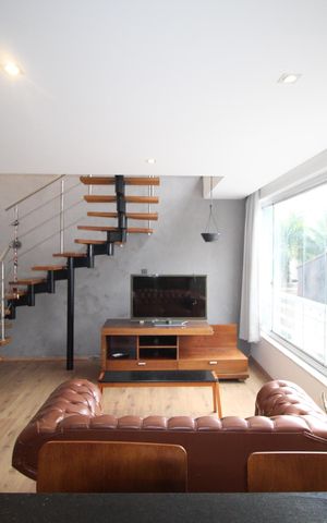 Apartamento para alugar com 93m², 1 quarto e 1 vagaSala