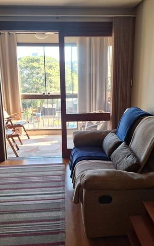 Apartamento à venda com 96m², 3 quartos e 2 vagas Apartamento à venda com 96m², 3 quartos e 2 vagasSala