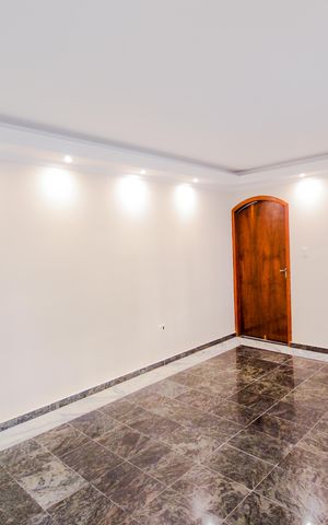 Casa à venda com 300m², 3 quartos e 6 vagasSala