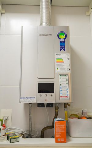 Apartamento à venda com 64m², 2 quartos e 1 vaga Apartamento à venda com 64m², 2 quartos e 1 vagaCozinha e Área de Serviço