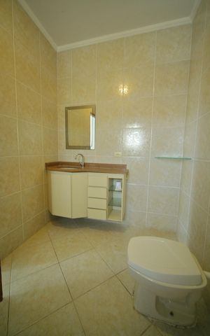 Casa para alugar com 150m², 3 quartos e 3 vagasBanheiro Suíte 1 