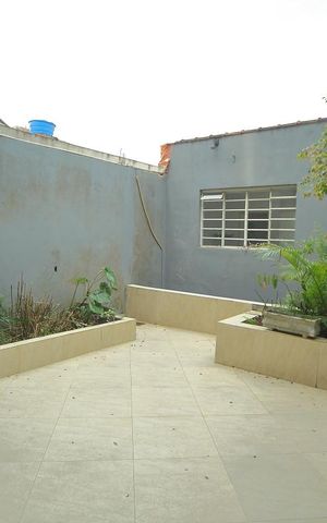 Casa para alugar com 150m², 3 quartos e 3 vagasQuintal/Jardim 