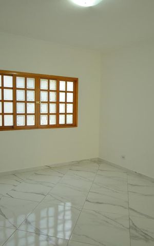 Casa para alugar com 150m², 3 quartos e 3 vagasSala 