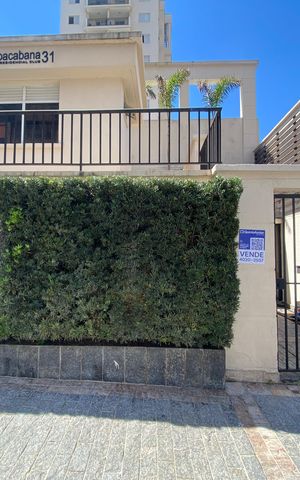 Apartamento à venda com 53m², 2 quartos e 1 vagaFachada