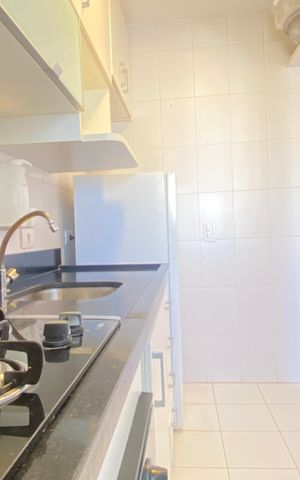 Apartamento à venda com 53m², 2 quartos e 1 vagaCozinha