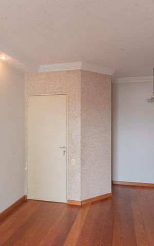 Apartamento à venda com 75m², 3 quartos e 1 vaga Apartamento à venda com 75m², 3 quartos e 1 vagaSala