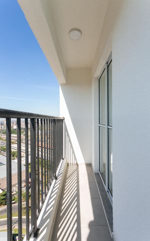 Apartamento à venda com 38m², 2 quartos e 1 vaga Apartamento à venda com 38m², 2 quartos e 1 vagaVaranda da Sala