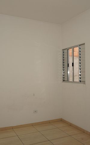 Casa para alugar com 110m², 2 quartos e sem vagaQuarto
