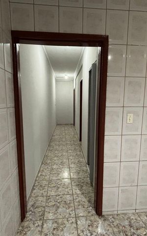 Casa para alugar com 80m², 2 quartos e sem vaga Casa para alugar com 80m², 2 quartos e sem vagaCorredor