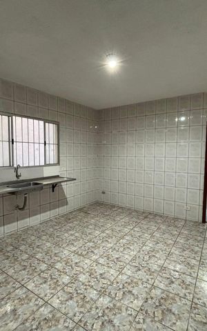Casa para alugar com 80m², 2 quartos e sem vaga Casa para alugar com 80m², 2 quartos e sem vagaCozinha