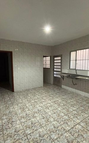 Casa para alugar com 80m², 2 quartos e sem vaga Casa para alugar com 80m², 2 quartos e sem vagaCozinha