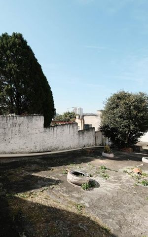 Casa à venda com 248m², 4 quartos e 2 vagasÁrea externa