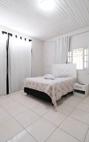 Casa à venda com 248m², 4 quartos e 2 vagasQuarto 2