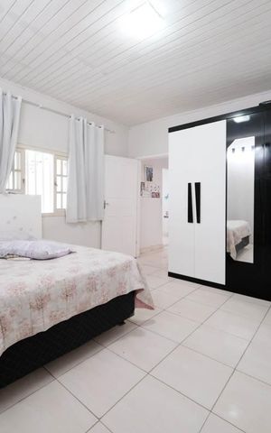 Casa à venda com 248m², 4 quartos e 2 vagasQuarto 2