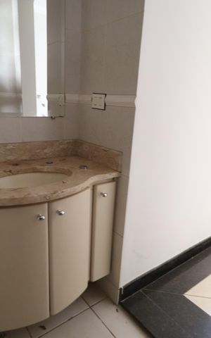 Casa para alugar com 240m², 3 quartos e 4 vagasLavabo