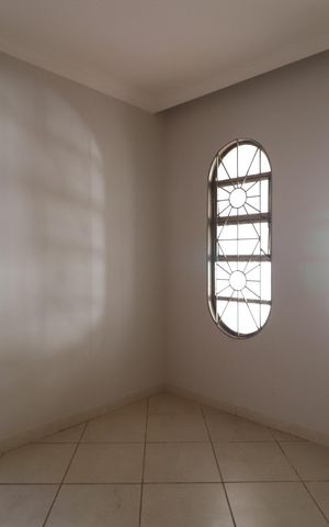 Casa para alugar com 240m², 3 quartos e 4 vagasSala 2