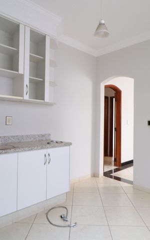 Casa para alugar com 240m², 3 quartos e 4 vagasCozinha