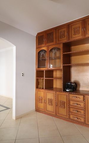 Casa para alugar com 240m², 3 quartos e 4 vagasSala 2