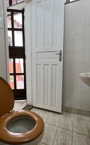 Apartamento para alugar com 131m², 2 quartos e 1 vaga Apartamento para alugar com 131m², 2 quartos e 1 vagaBanheiro 2