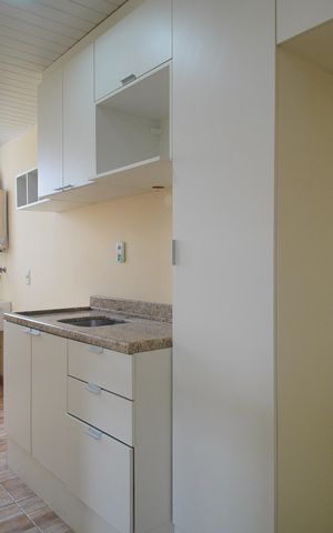 Apartamento para alugar com 64m², 2 quartos e 1 vagaCozinha