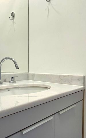Studio à venda com 23m², 1 quarto e sem vaga Studio à venda com 23m², 1 quarto e sem vagaBanheiro