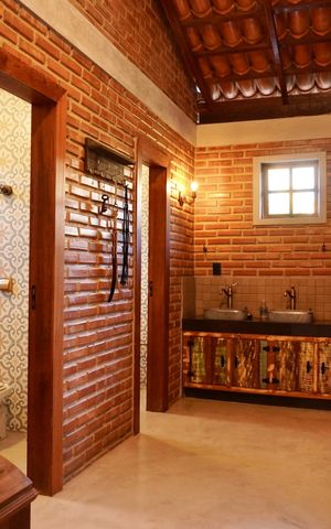 Casa de condomínio à venda com 700m², 6 quartos e 15 vagas Casa de condomínio à venda com 700m², 6 quartos e 15 vagasEdícula