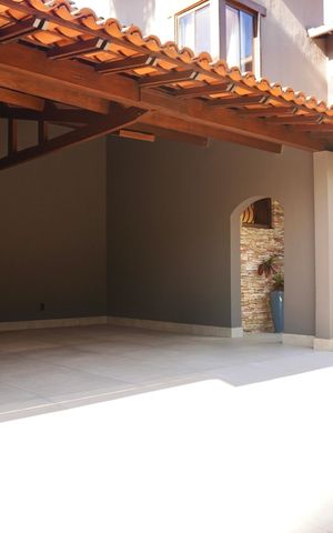 Casa de condomínio à venda com 700m², 6 quartos e 15 vagas Casa de condomínio à venda com 700m², 6 quartos e 15 vagasGaragem - Casa Principal