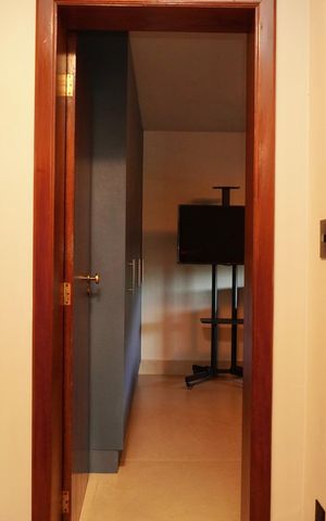 Casa de condomínio à venda com 700m², 6 quartos e 15 vagas Casa de condomínio à venda com 700m², 6 quartos e 15 vagasQuarto de serviço