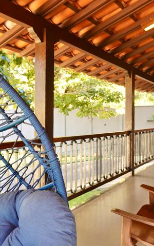 Casa de condomínio à venda com 700m², 6 quartos e 15 vagas Casa de condomínio à venda com 700m², 6 quartos e 15 vagasVaranda