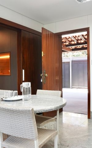 Casa de condomínio à venda com 700m², 6 quartos e 15 vagas Casa de condomínio à venda com 700m², 6 quartos e 15 vagasCozinha