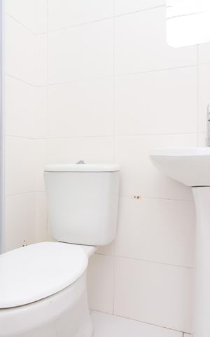 Apartamento à venda com 33m², 2 quartos e sem vaga Apartamento à venda com 33m², 2 quartos e sem vagaBanheiro