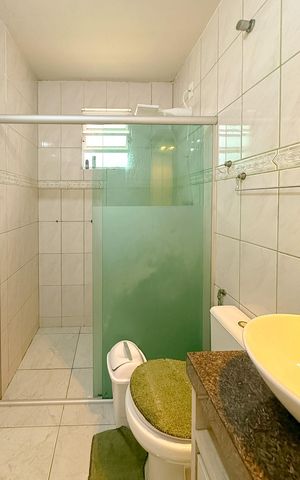 Casa para alugar com 200m², 3 quartos e 2 vagasBanheiro 1