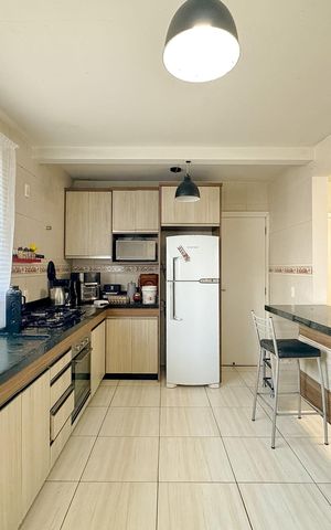 Casa para alugar com 200m², 3 quartos e 2 vagasCozinha