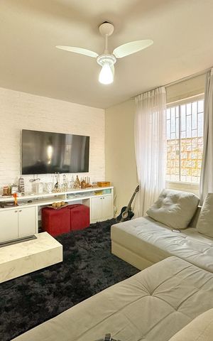 Casa para alugar com 200m², 3 quartos e 2 vagasSala de TV