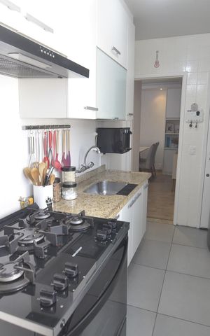 Apartamento à venda com 72m², 2 quartos e 1 vagaCozinha