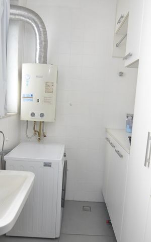 Apartamento à venda com 72m², 2 quartos e 1 vagaÁrea de Serviço